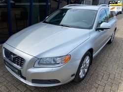 Zilver Gebruikt 2009 Volvo V70 Summum Stationwagen | € 15.945 (Duur)