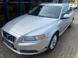 Zilver Gebruikt 2009 Volvo V70 Summum Stationwagen | € 15.945 (Duur)
