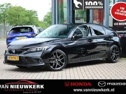 Zwart Gebruikt 2023 Honda Civic Advance Hatchback | € 37.900 (Eerlijke prijs)