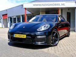 Zwart, metallic lak Gebruikt 2015 Porsche Panamera Sport Sedan | € 37.850