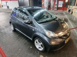 Grijs Gebruikt 2006 Toyota Aygo Hatchback | € 2.750 (Eerlijke prijs)
