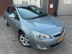 Grijs Gebruikt 2011 Opel Astra Edition Hatchback | € 6.400 (Eerlijke prijs)