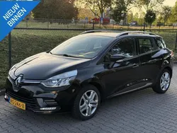 Zwart Gebruikt 2017 Renault Clio GrandTour Zen Stationwagen | € 7.150 (Eerlijke prijs)