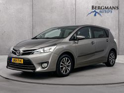 Bruin (metallic) Gebruikt 2014 Toyota Verso Business Edition MPV | € 15.700 (Eerlijke prijs)