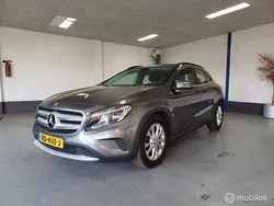 Grijs Gebruikt 2014 Mercedes GLA200 SUV | € 13.500 (Eerlijke prijs)