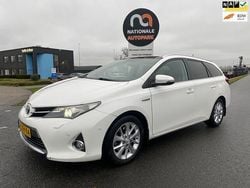 Wit Gebruikt 2014 Toyota Auris Touring Sports Stationwagen | € 7.995 (Goede deal)