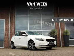 Wit Gebruikt 2012 Volvo V40 Momentum Stationwagen | € 12.950 (Iets duurder)