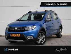 Blauw Gebruikt 2017 Dacia Sandero Stepway Hatchback | € 8.995 (Eerlijke prijs)