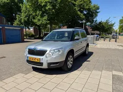 Grijs Gebruikt 2010 Skoda Yeti Active SUV | € 3.300 (Eerlijke prijs)