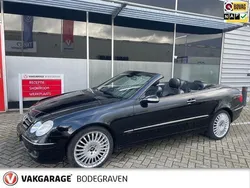 Zwart Gebruikt 2008 Mercedes 200 Avantgarde Cabriolet | € 9.950 (Goede deal)