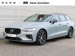 Grijs Gebruikt 2025 Volvo V60 Plus Stationwagen | € 46.950 (Duur)