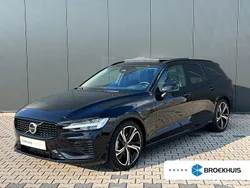 Zwart Gebruikt 2024 Volvo V60 Plus Stationwagen | € 47.940 (Eerlijke prijs)