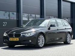 Zwart, metallic lak Gebruikt 2013 BMW 320 Stationwagen | € 6.750 (Eerlijke prijs)