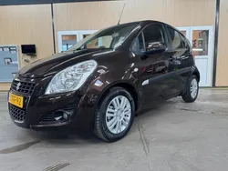 Bruin Gebruikt 2014 Suzuki Splash Exclusive Hatchback | € 6.950 (Eerlijke prijs)
