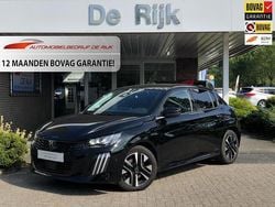 Zwart Gebruikt 2024 Peugeot 208 Allure Hatchback | € 18.950 (Eerlijke prijs)
