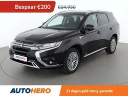 Zwart Gebruikt 2021 Mitsubishi Outlander P-HEV SUV | € 24.949 (Super prijs)