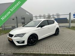 Wit Gebruikt 2014 Seat Leon Business Hatchback | € 11.749 (Eerlijke prijs)
