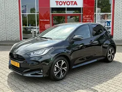 Zwart Gebruikt 2024 Toyota Yaris Hybrid Edition Hatchback | € 24.900 (Eerlijke prijs)