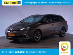 Grijs Gebruikt 2018 Toyota Auris Touring Sports Executive Stationwagen | € 17.445