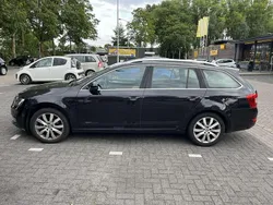 Zwart Gebruikt 2014 Skoda Octavia Business Line Stationwagen | € 6.500 (Eerlijke prijs)