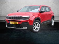 Rood Nieuw 2025 Jeep Avenger EV Altitude SUV | € 30.395 (Duur)
