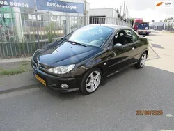 Zwart Gebruikt 2003 Peugeot 206 CC Cabriolet | € 1.250 (Eerlijke prijs)