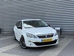 Wit Gebruikt 2015 Peugeot 308 Premium Stationwagen | € 5.999 (Goede deal)