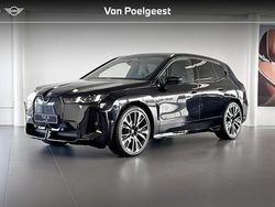 Saphirschwarz metallic (zwart metallic) Nieuw 2025 BMW iX Comfort Edition SUV | € 105.702