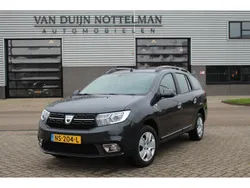 Grijs Gebruikt 2017 Dacia Logan MCV Lauréate MPV | € 9.950 (Duur)