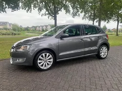 Grijs Gebruikt 2010 VW Polo Highline Hatchback | € 6.495 (Goede deal)