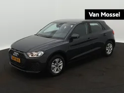Grijs, metallic lak Gebruikt 2024 Audi A1 Sportback Proline Hatchback | € 29.900 (Duur)