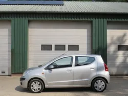 Grijs Gebruikt 2009 Nissan Pixo Acenta Hatchback | € 2.450 (Eerlijke prijs)