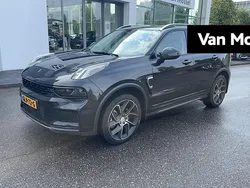 Zwart Gebruikt 2022 Lynk & Co 01 SUV | € 22.900 (Eerlijke prijs)