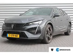 Grijs Gebruikt 2023 Peugeot 408 GT Sedan | € 27.900 (Eerlijke prijs)