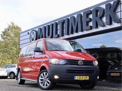 Rood Gebruikt 2015 VW T5 Van | € 25.845