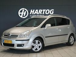 Grijs Gebruikt 2007 Toyota Verso Terra MPV | € 4.899 (Goede deal)