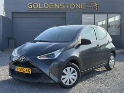 Grijs Gebruikt 2021 Toyota Aygo Hatchback | € 8.643 (Super prijs)