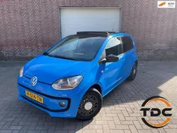 Blauw Gebruikt 2014 VW up! high up! Hatchback | € 5.950 (Eerlijke prijs)