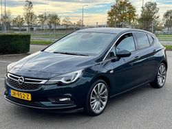 Groen Gebruikt 2016 Opel Astra Innovation Hatchback | € 7.895 (Eerlijke prijs)