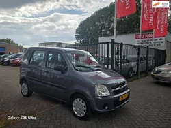 Grijs Gebruikt 2005 Opel Agila Hatchback | € 999 (Goede deal)