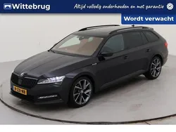 Zwart, metallic lak Gebruikt 2020 Skoda Superb Business Line Stationwagen | € 28.950 (Iets duurder)