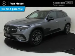 Grijs, metallic lak Gebruikt 2023 Mercedes GLC300e AMG Line Premium SUV | € 64.945 (Eerlijke prijs)