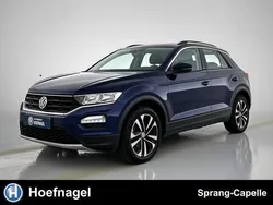 Blauw Gebruikt 2020 VW T-Roc Business SUV | € 22.500 (Eerlijke prijs)