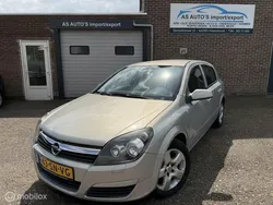 Grijs Gebruikt 2006 Opel Astra Business Hatchback | € 1.995 (Eerlijke prijs)