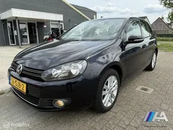 Blauw Gebruikt 2011 VW Golf VI Style Hatchback | € 4.199 (Eerlijke prijs)