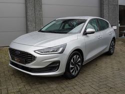 Grijs Gebruikt 2022 Ford Focus Active Sedan | € 19.699 (Super prijs)