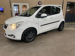 Wit Gebruikt 2011 Opel Agila Edition Hatchback | € 3.900 (Eerlijke prijs)