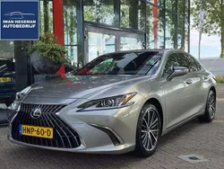 Grijs Gebruikt 2024 Lexus ES300 Business Edition Sedan | € 45.890 (Super prijs)