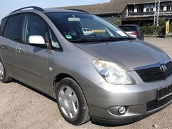 Zilver Gebruikt 2002 Toyota Corolla Sedan | € 2.750