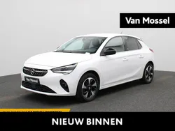 Wit Gebruikt 2022 Opel Corsa-e Elegance Hatchback | € 15.400 (Eerlijke prijs)